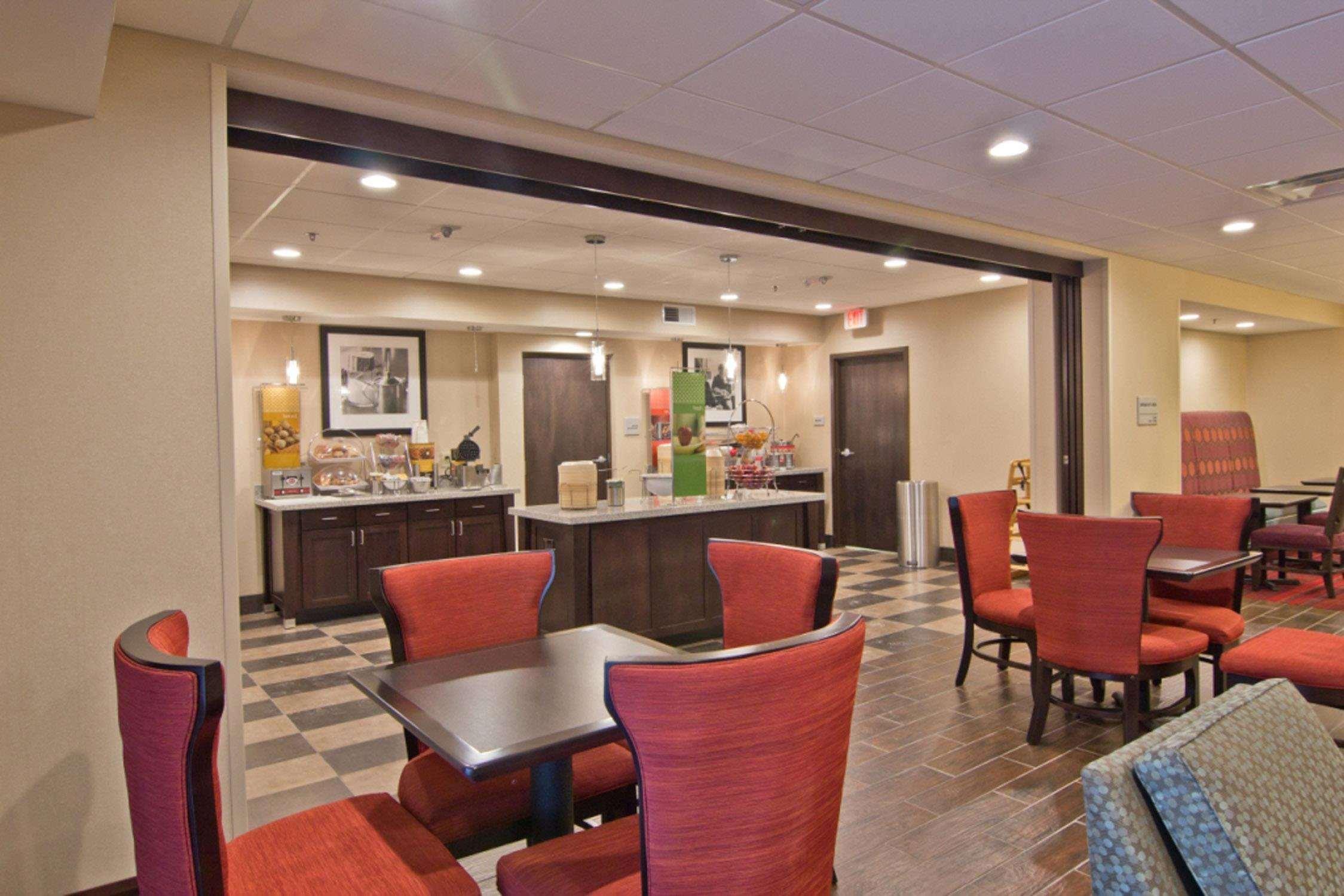 Hampton Inn Columbus-South Grove City Exterior photo