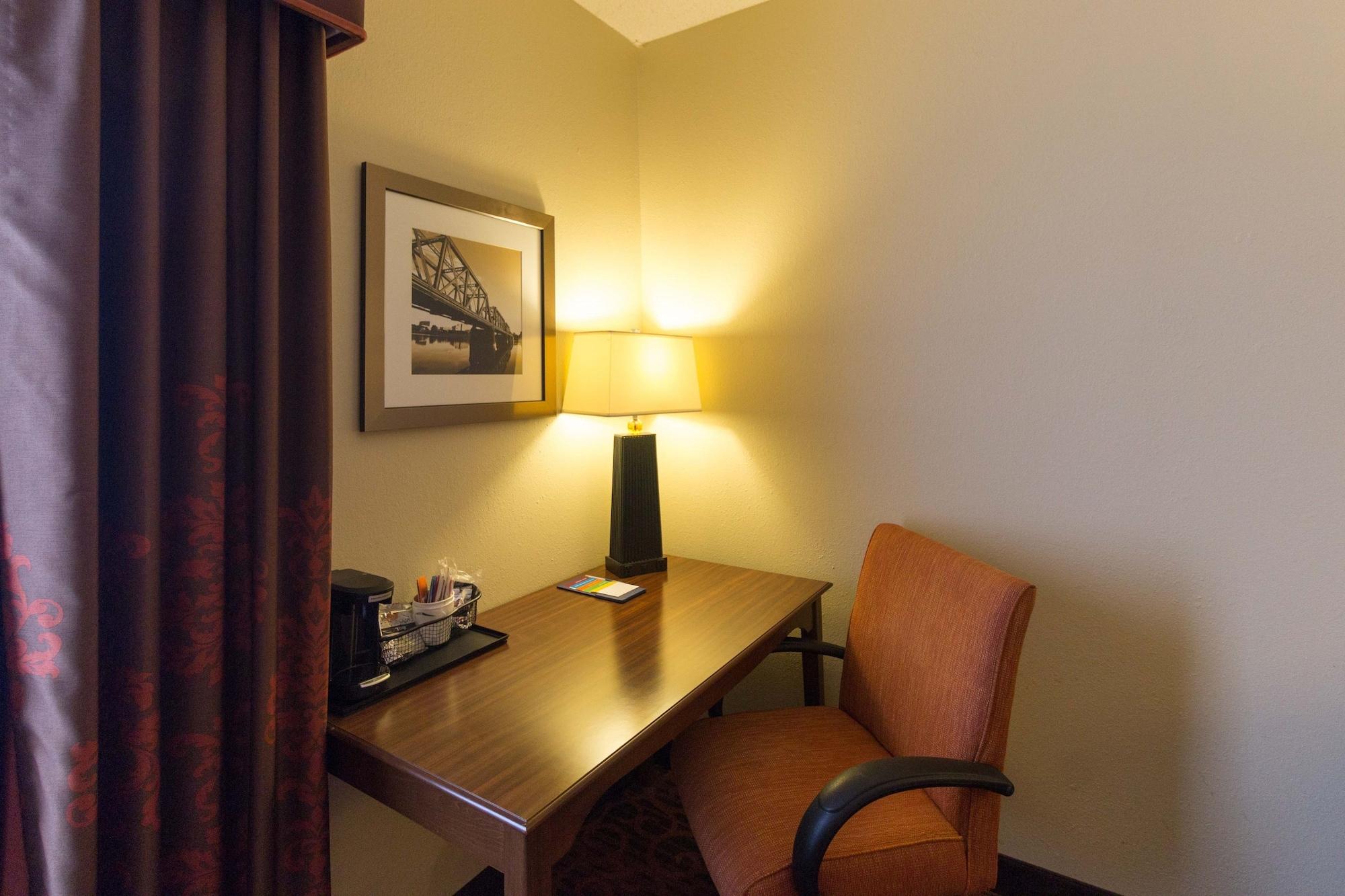 Hampton Inn Columbus-South Grove City Exterior photo