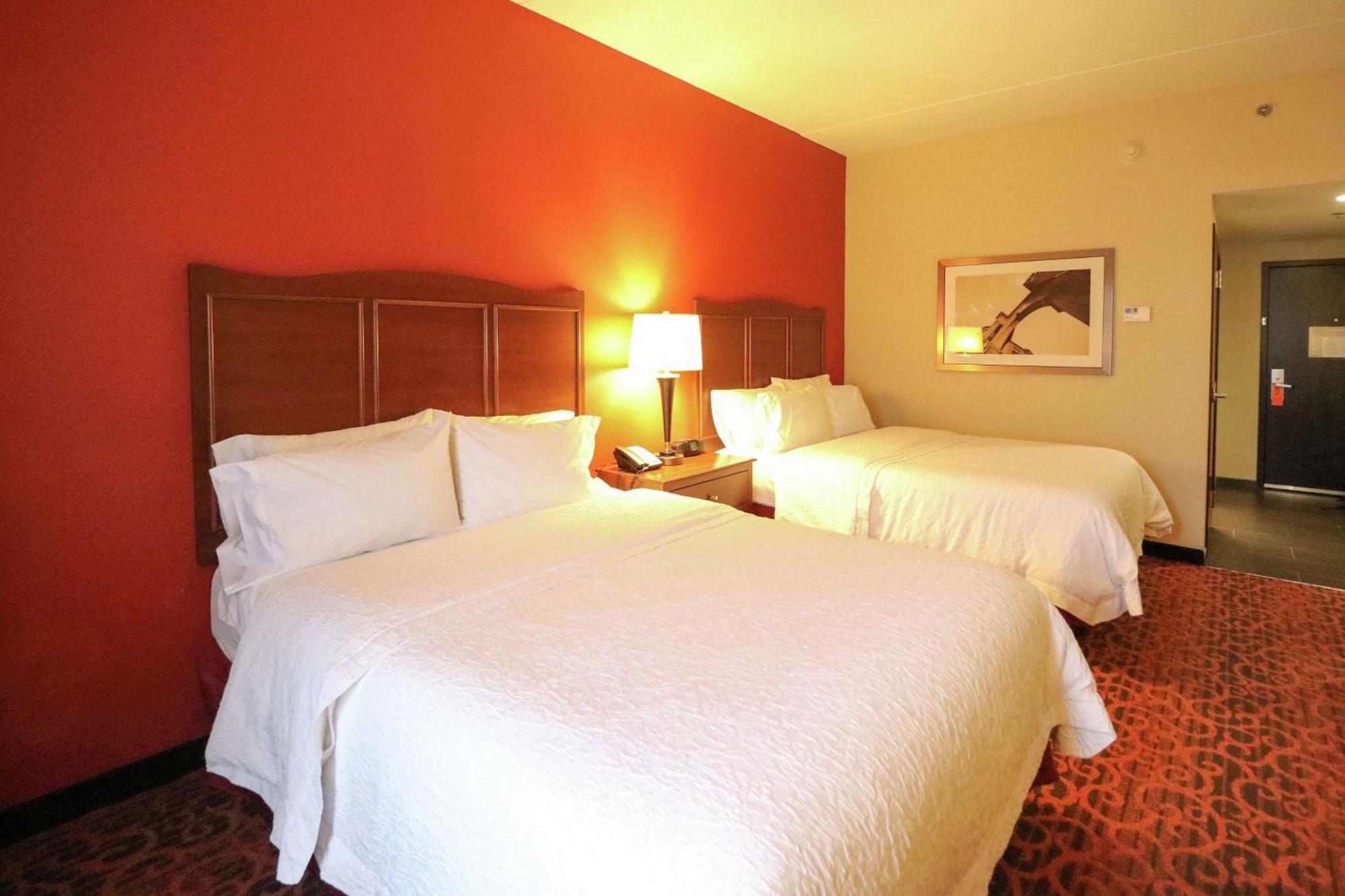 Hampton Inn Columbus-South Grove City Exterior photo