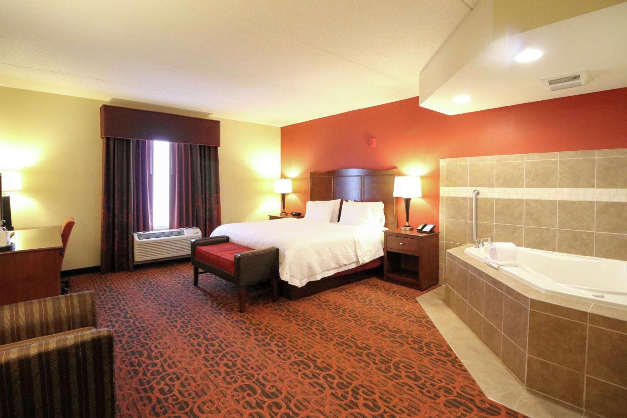 Hampton Inn Columbus-South Grove City Exterior photo
